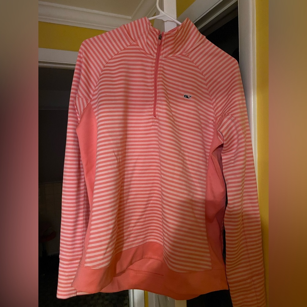 Vineyard Vines pullover